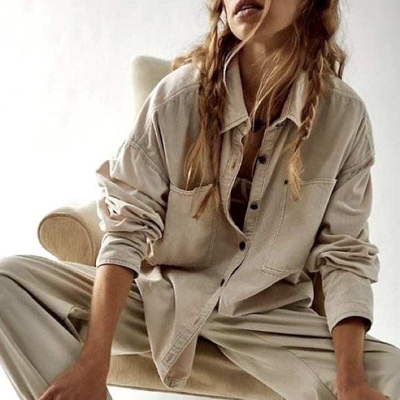 New We The Free x Free People Buttondown Baby Corduroy Oversized Top / Jacket - Picture 4 of 15